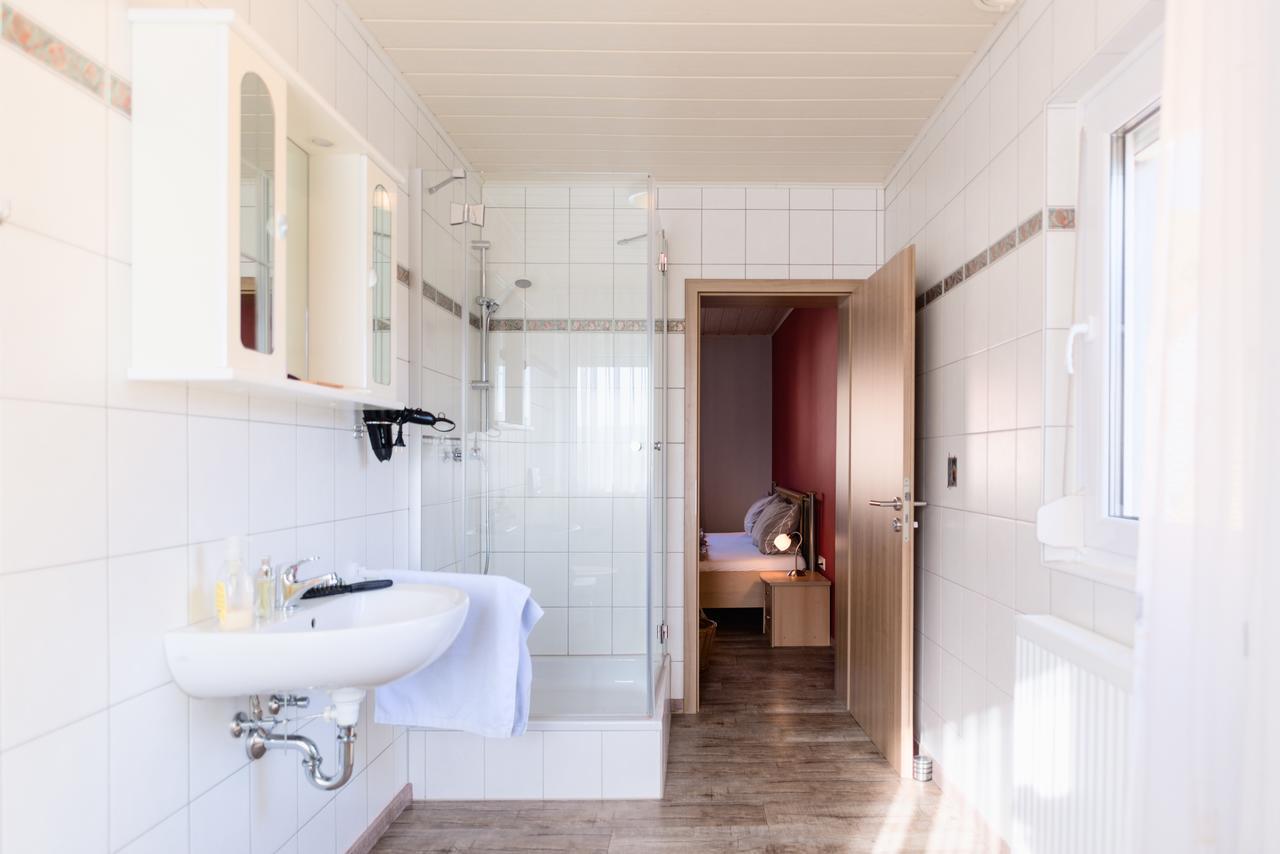 Domizil Nunn Hotel Escherndorf Ngoại thất bức ảnh